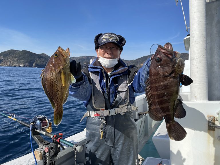 ２９日 本日イワシ泳がせ釣りで出船 根付きのイサギ釣りなら嘉福丸